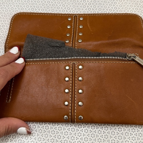 Michael Kors Tan Leather Men's Wallet - Picture 7 of 12